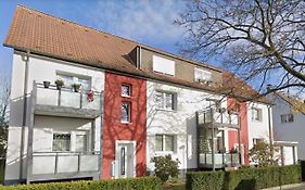 Design Apartment mit Balkon - Küche - Netflix